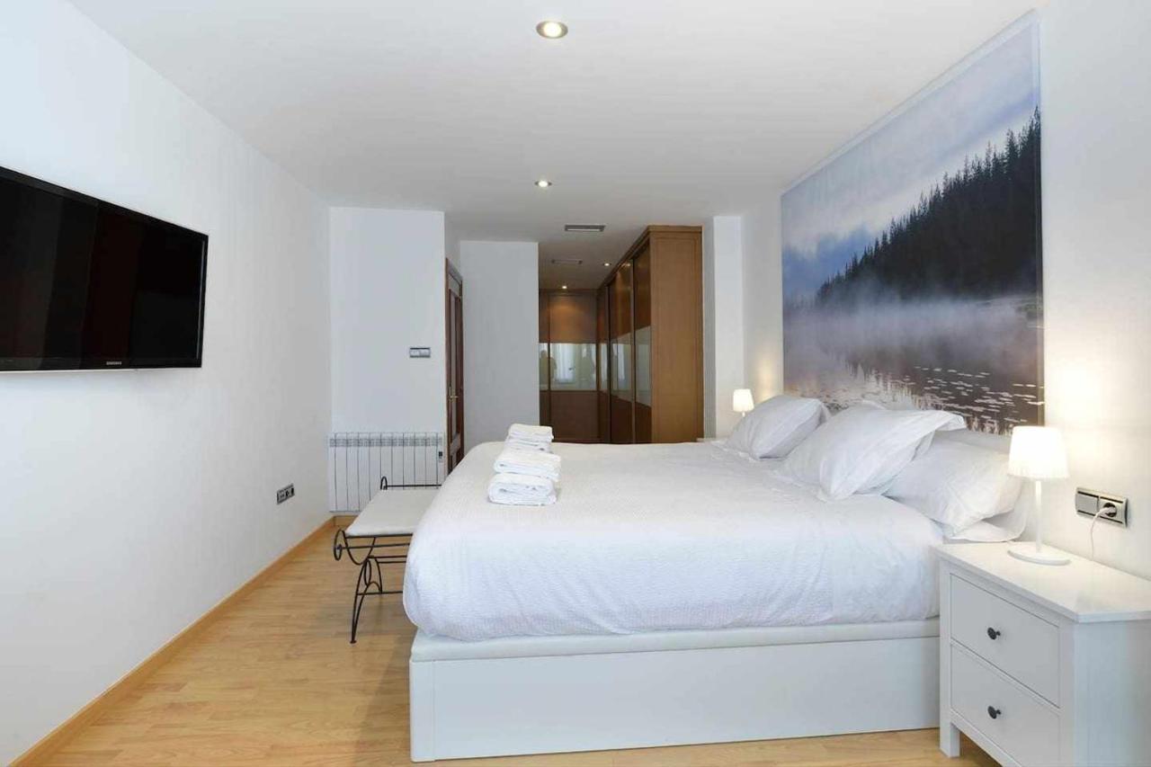 Andrews House 60 M En El Centro De Zaragoza Apartment ภายนอก รูปภาพ